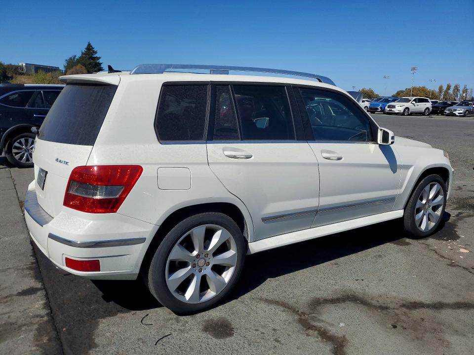 2010 Mercedes-benz Glk მანქანა იყიდება აუქციონზე, vin: WDCGG8HB2AF324543, აუქციონის ნომერი: 70712086