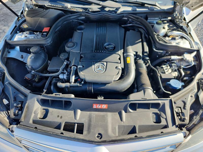 2013 Mercedes-benz C მანქანა იყიდება აუქციონზე, vin: WDDGF4HBXDG094224, აუქციონის ნომერი: 70533686