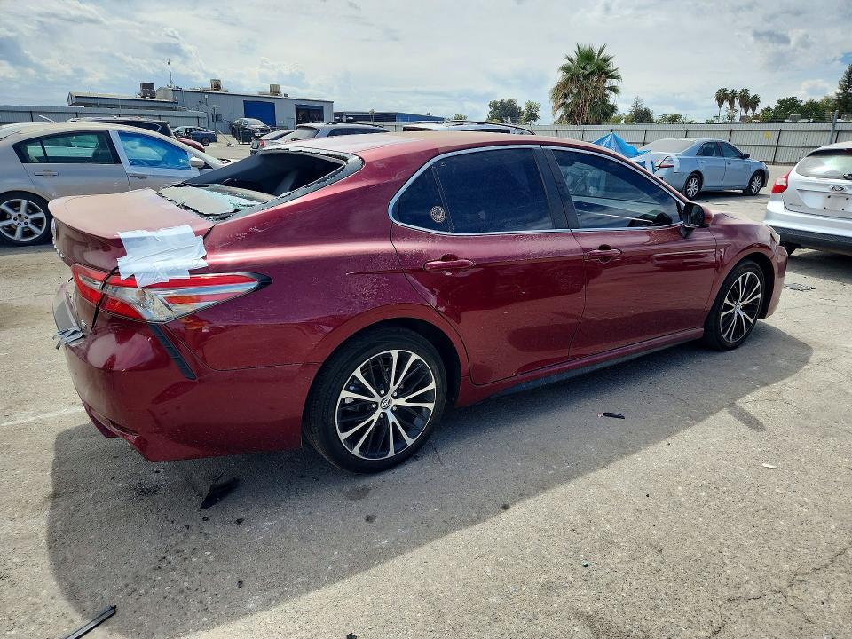 Продаж на аукціоні авто 2018 Toyota Camry, vin: 4T1B11HK5JU528706, номер лоту: 68252316