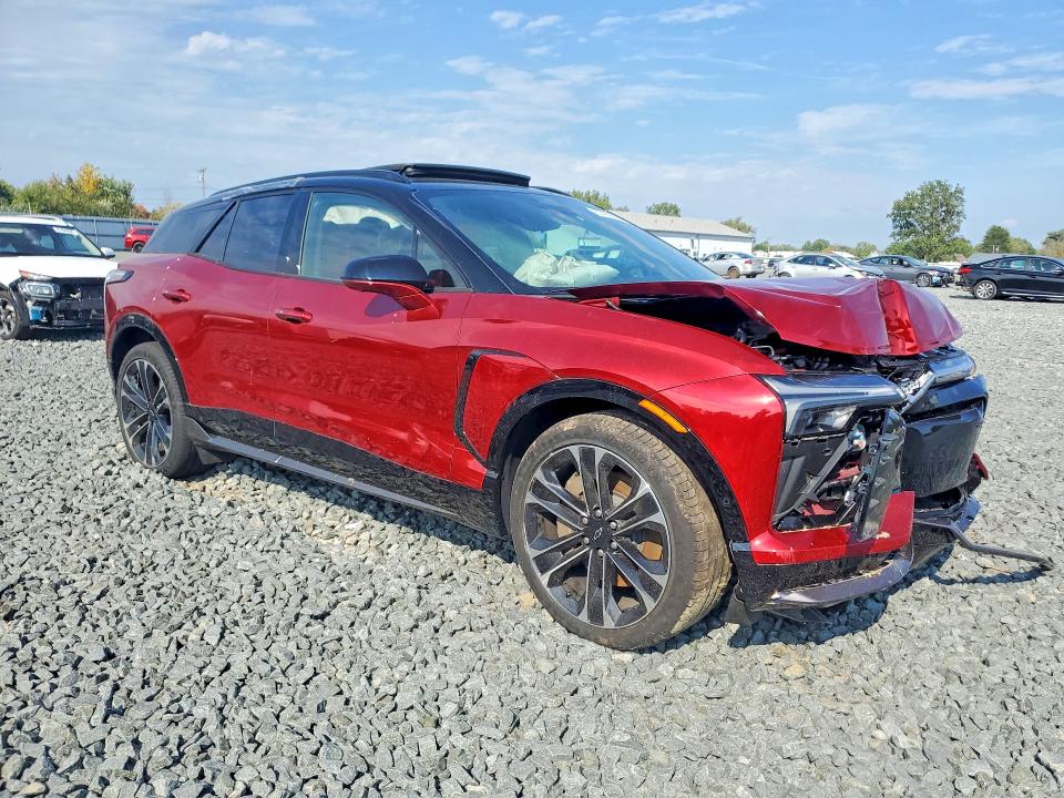 2026 Chevrolet Blazer მანქანა იყიდება აუქციონზე, vin: 3GNKDERL5TS134028, აუქციონის ნომერი: 67415916