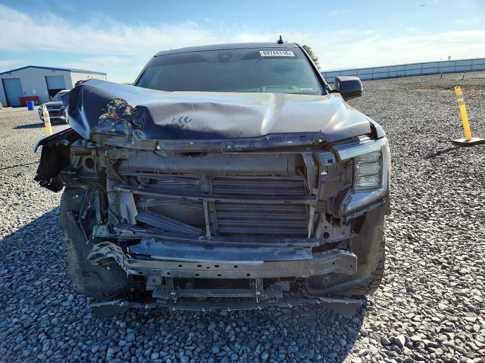 Продаж на аукціоні авто 2022 Gmc Yukon Xl, vin: 1GKS2JKL3NR255894, номер лоту: 69744116