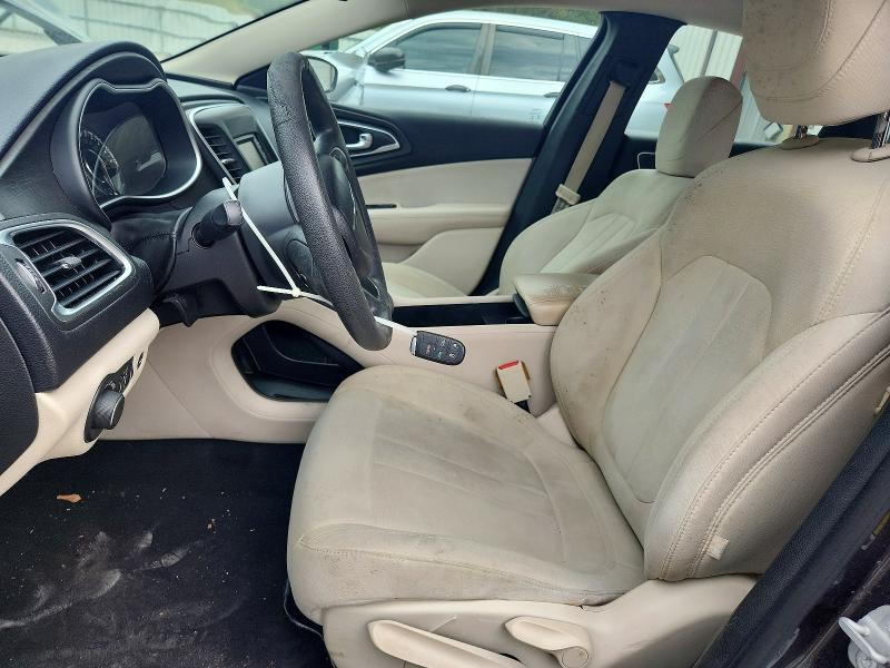 68688616 :رقم المزاد ، 1C3CCCAB8FN503376 vin ، 2015 Chrysler 200 مزاد بيع