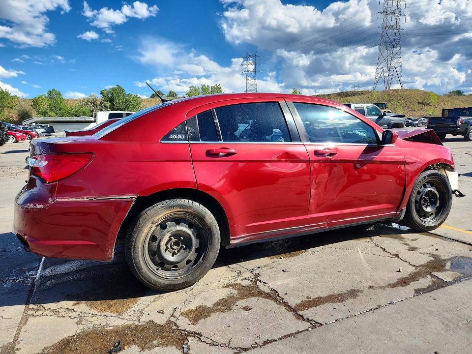 Продажа на аукционе авто 2013 Chrysler 200, vin: 1C3CCBAB2DN597004, номер лота: 67301256