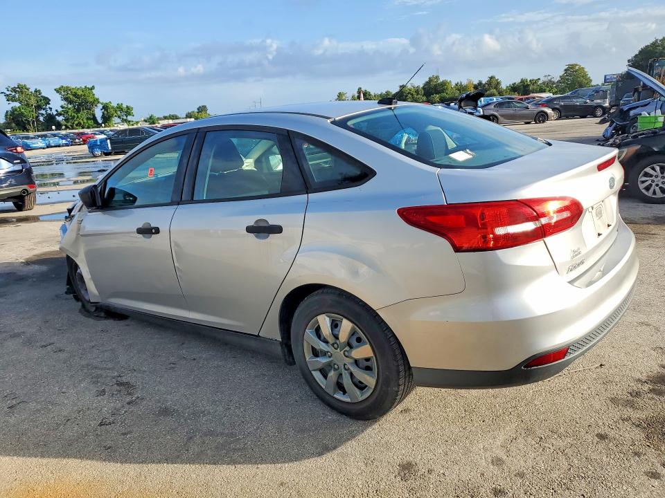 69555686 :رقم المزاد ، 1FADP3E22GL281189 vin ، 2016 Ford Focus مزاد بيع