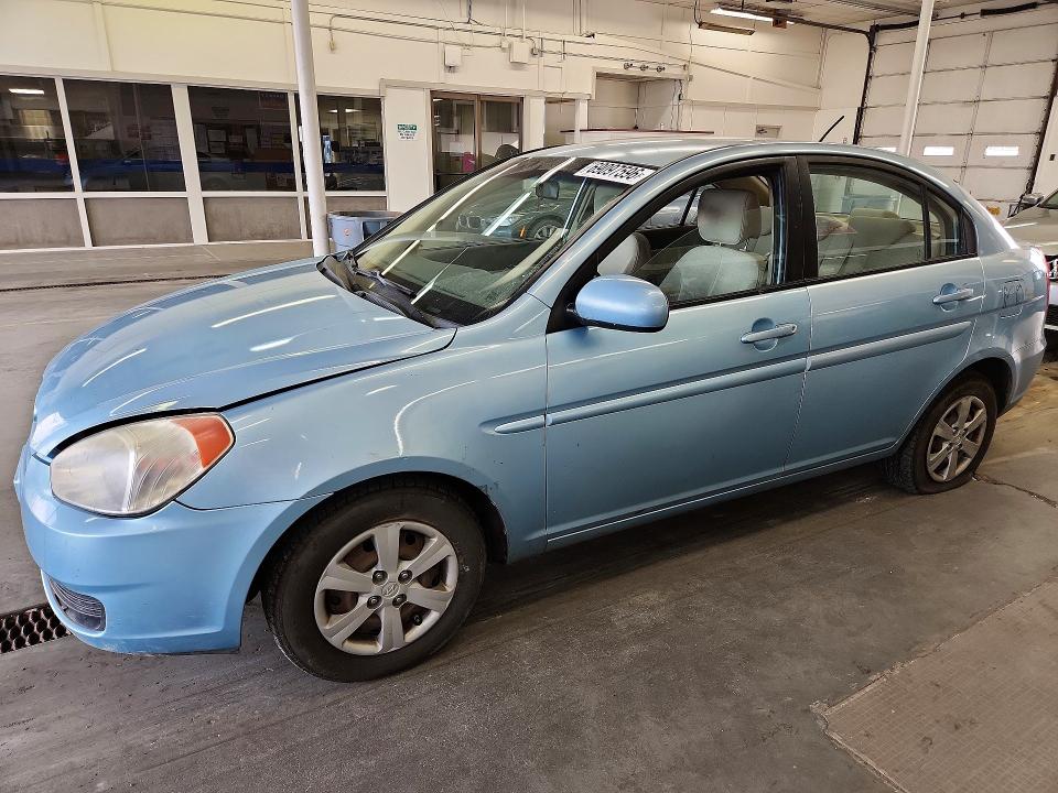 2010 Hyundai Accent მანქანა იყიდება აუქციონზე, vin: KMHCN4AC8AU433148, აუქციონის ნომერი: 69097596