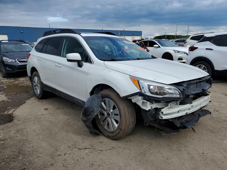 2015 Subaru Outback მანქანა იყიდება აუქციონზე, vin: 4S4BSBDC5F3242031, აუქციონის ნომერი: 69606296
