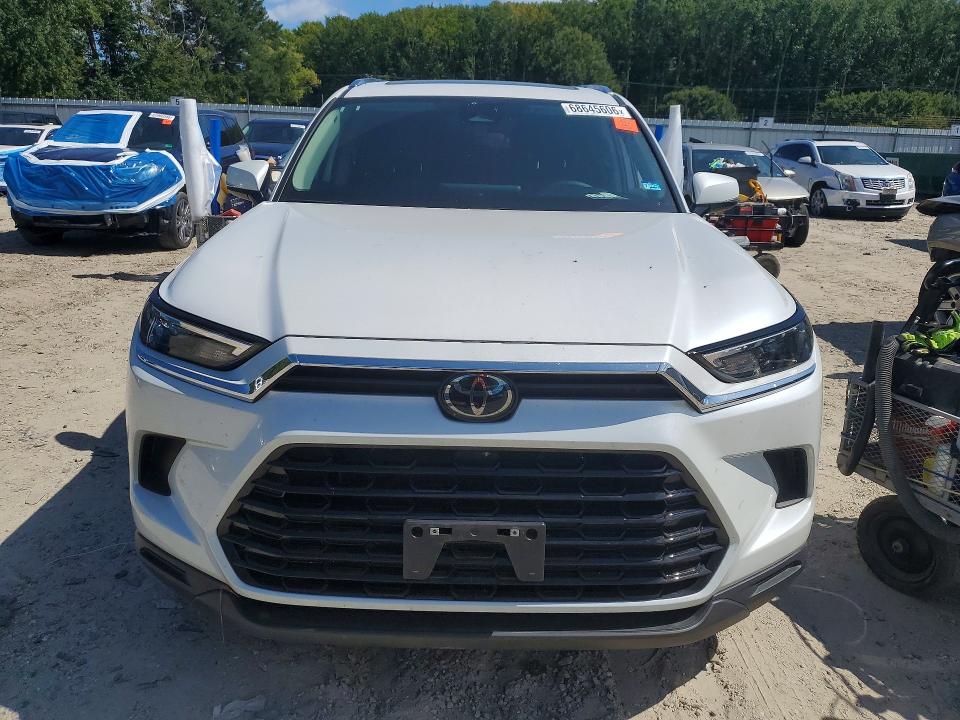 68645606 :رقم المزاد ، 5TDAAAA51SS033185 vin ، 2025 Toyota Grand Highlander مزاد بيع