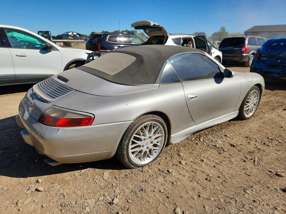 70438506 :رقم المزاد ، WP0CA2992YS650746 vin ، 2000 Porsche 911 مزاد بيع