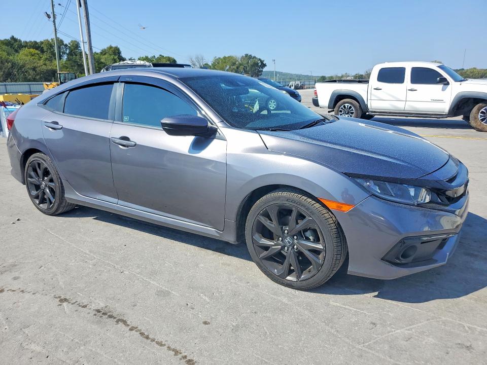 68684206 :رقم المزاد ، 2HGFC2F81KH502798 vin ، 2019 Honda Civic مزاد بيع