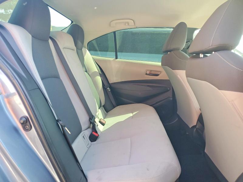 2022 Toyota Corolla მანქანა იყიდება აუქციონზე, vin: JTDEAMDE0NJ051600, აუქციონის ნომერი: 70304946