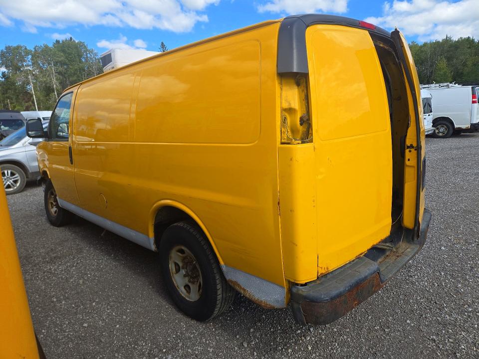 Продажа на аукционе авто 2015 Chevrolet Express 3500, vin: 1GCZGTCF2F1135536, номер лота: 69180716