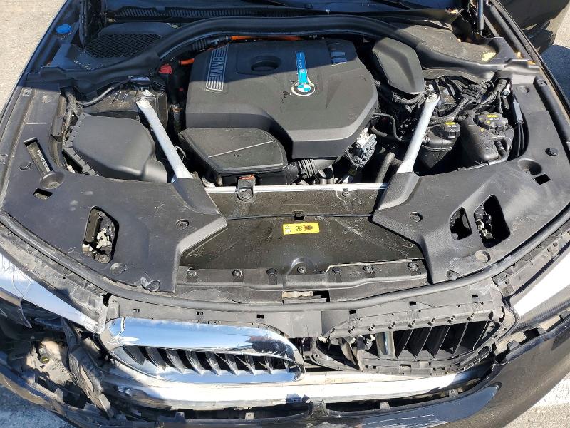 69816706 :رقم المزاد ، WBAJA9C51JB250766 vin ، 2018 Bmw 530e مزاد بيع
