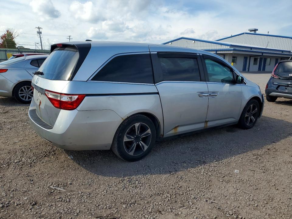 2011 Honda Odyssey მანქანა იყიდება აუქციონზე, vin: 5FNRL5H68BB047253, აუქციონის ნომერი: 70495836