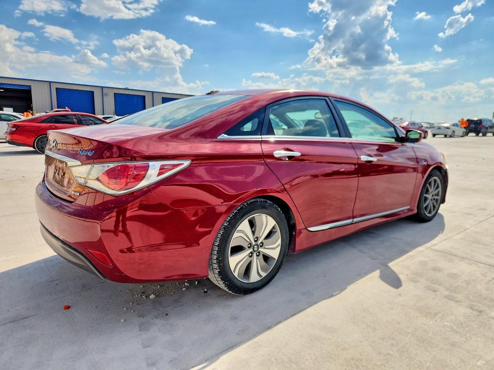Продажа на аукционе авто 2015 Hyundai Sonata Hybrid, vin: KMHEC4A4XFA120571, номер лота: 66826206