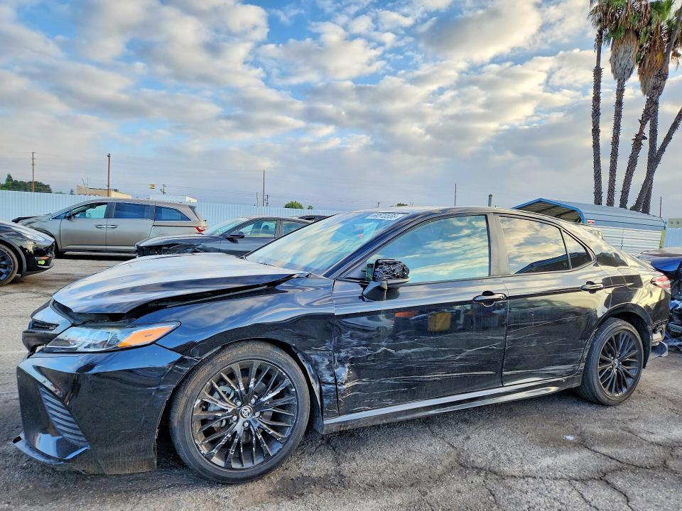 Продаж на аукціоні авто 2020 Toyota Camry, vin: 4T1G11AK5LU342697, номер лоту: 69570556