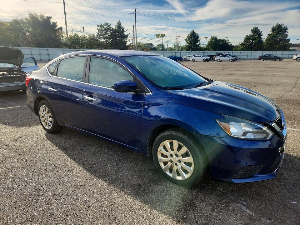 Продаж на аукціоні авто 2017 Nissan Sentra, vin: 3N1AB7AP1HY399413, номер лоту: 70638516