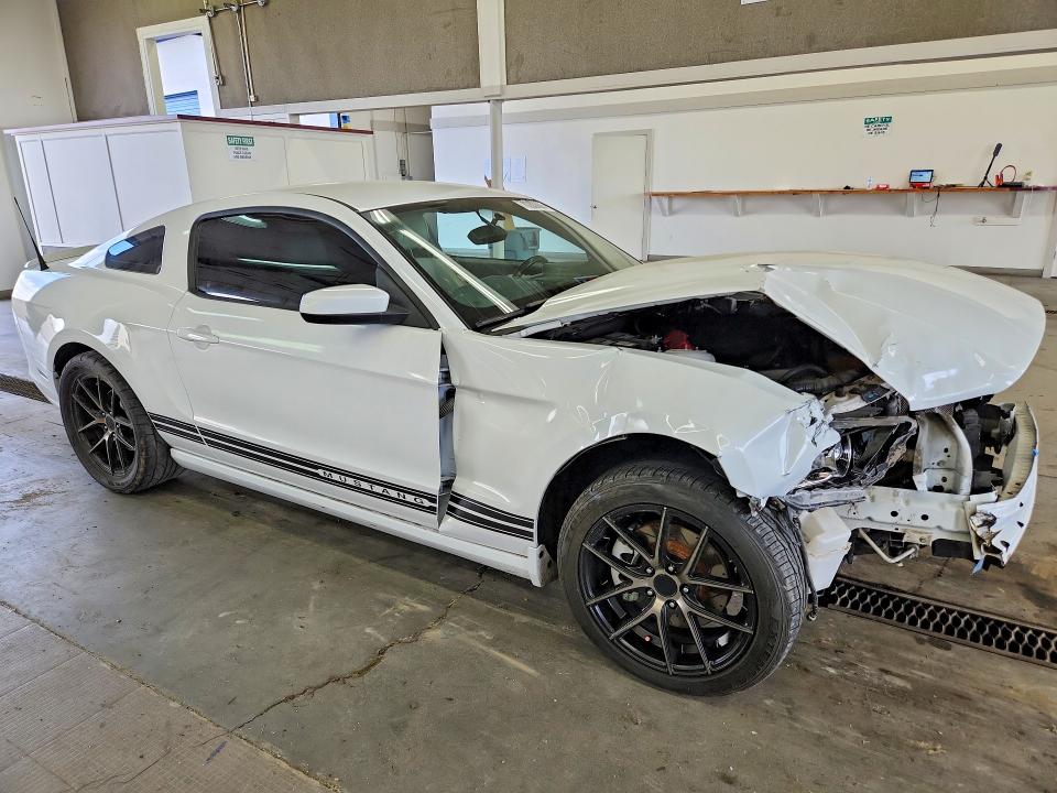 Продажа на аукционе авто 2014 Ford Mustang, vin: 1ZVBP8AM0E5292695, номер лота: 70283666