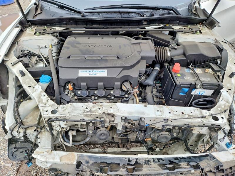 Продажа на аукционе авто 2017 Honda Accord, vin: 1HGCT2B80HA000641, номер лота: 69869546