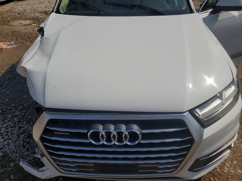 2019 Audi Q7 მანქანა იყიდება აუქციონზე, vin: WA1LAAF74KD010489, აუქციონის ნომერი: 68129636