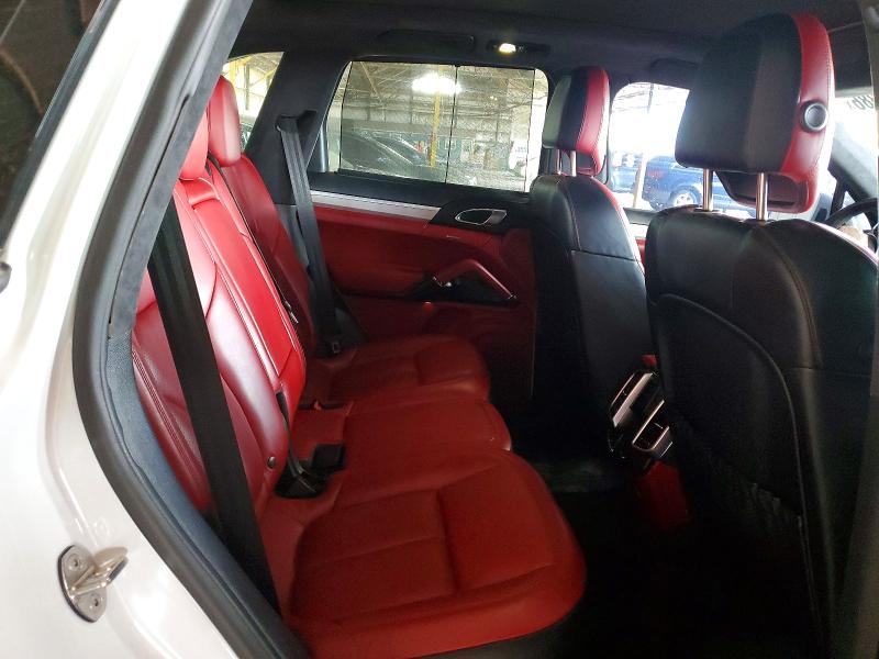 Продаж на аукціоні авто 2017 Porsche Cayenne, vin: WP1AC2A20HLA92436, номер лоту: 69442386