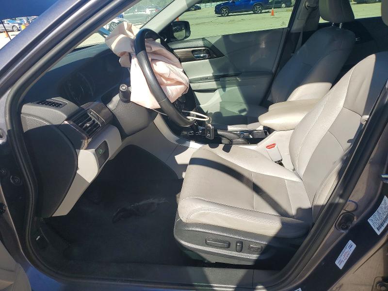 Продажа на аукционе авто 2017 Honda Accord, vin: 1HGCR2F81HA250186, номер лота: 67873946