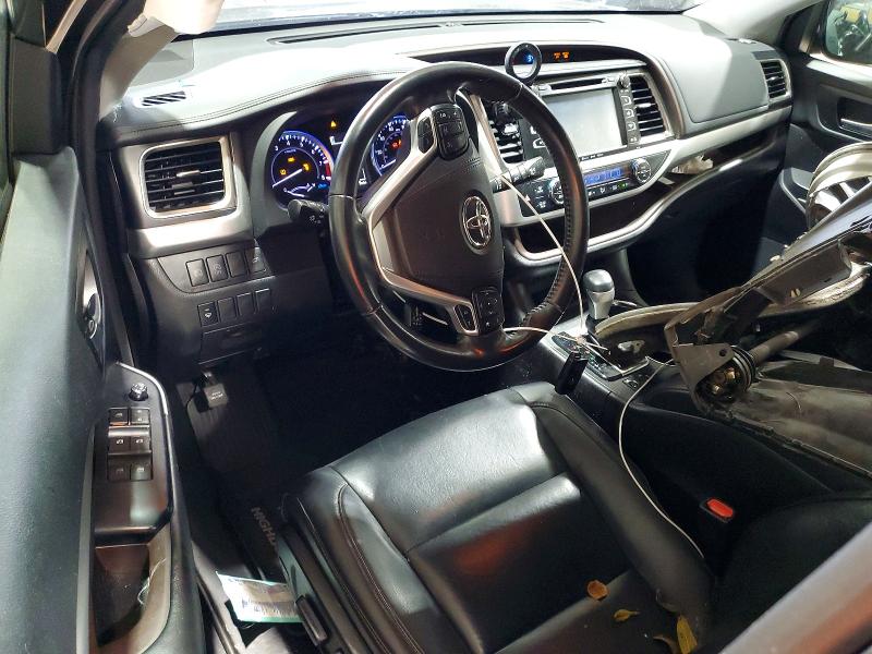 69096656 :رقم المزاد ، 5TDJZRFH6KS988459 vin ، 2019 Toyota Highlander مزاد بيع