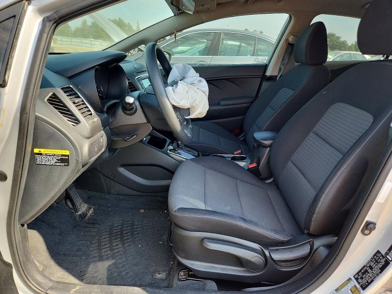 67475616 :رقم المزاد ، 3KPFL4A71JE170025 vin ، 2018 Kia Forte مزاد بيع