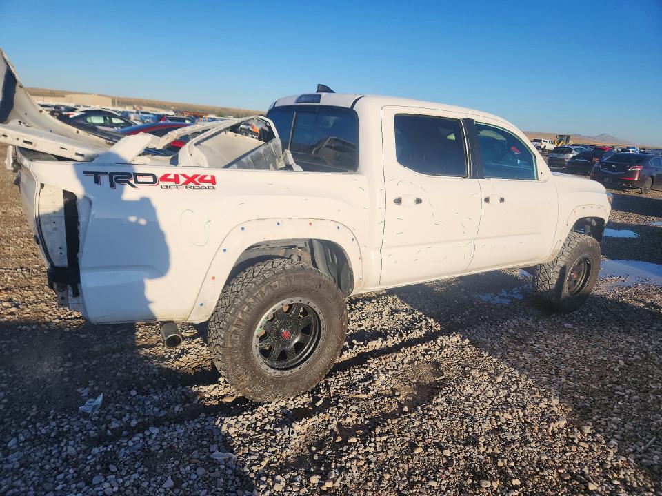 Продажа на аукционе авто 2018 Toyota Tacoma, vin: 5TFCZ5AN0JX136230, номер лота: 69815286