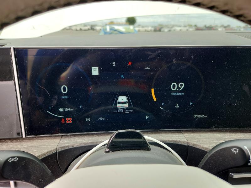 2025 Hyundai Santa Fe მანქანა იყიდება აუქციონზე, vin: 5NMP5DGL6SH117463, აუქციონის ნომერი: 67531176