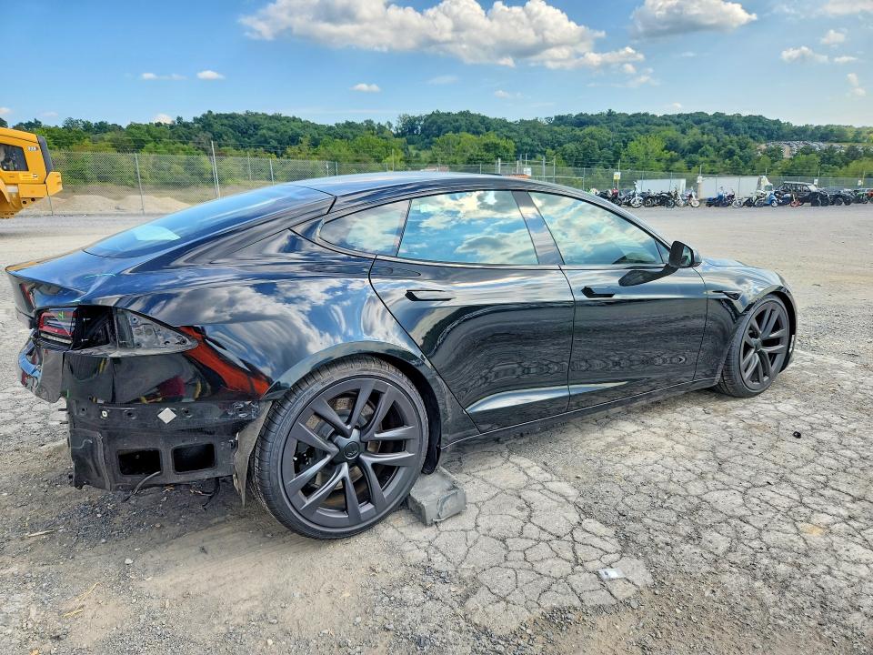68141486 :رقم المزاد ، 5YJSA1E55PF518004 vin ، 2023 Tesla Model S مزاد بيع