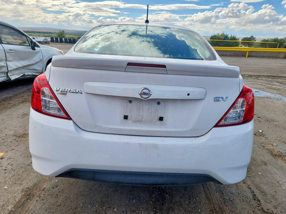 2017 Nissan Versa მანქანა იყიდება აუქციონზე, vin: 3N1CN7AP7HL806938, აუქციონის ნომერი: 67319306