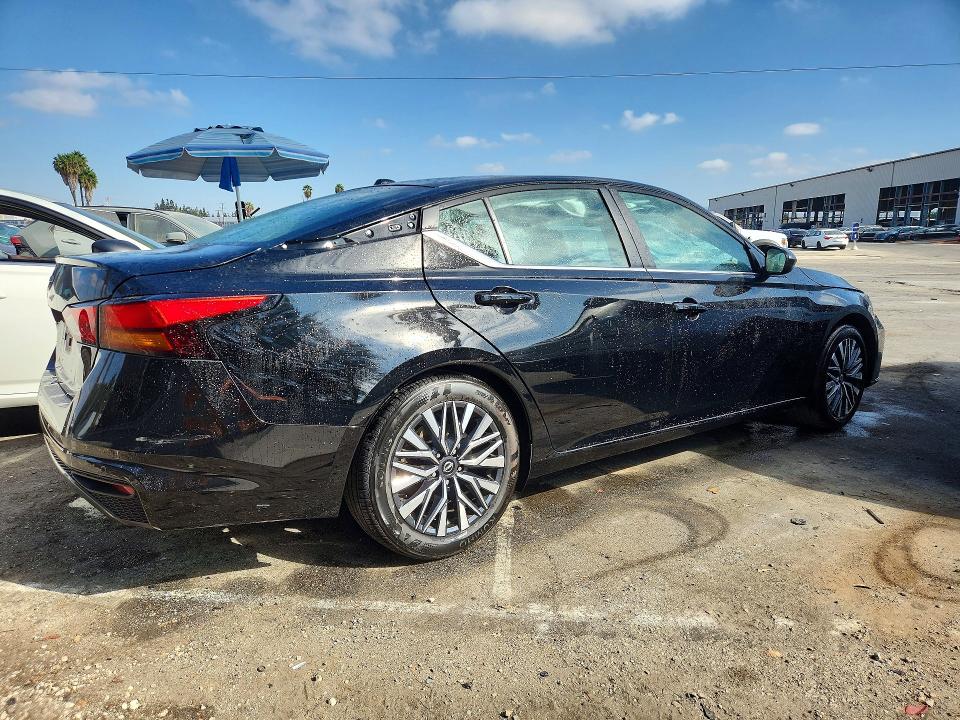 2026 Nissan Altima მანქანა იყიდება აუქციონზე, vin: 1N4BL4DV3TN309438, აუქციონის ნომერი: 67555696