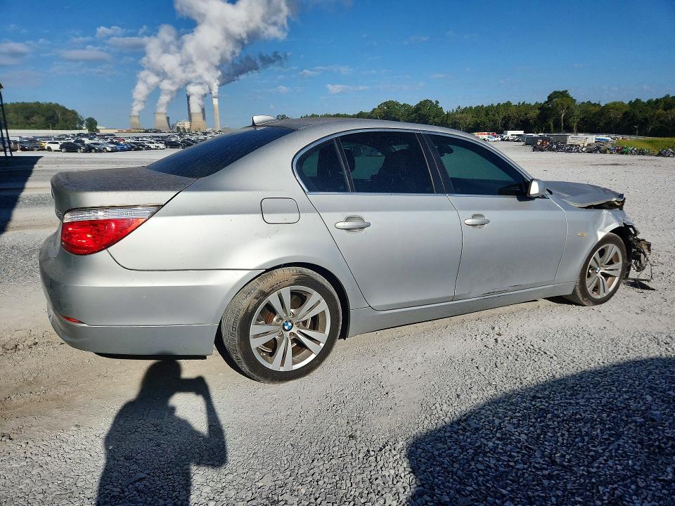 68189126 :رقم المزاد ، WBANU5C5XAC124885 vin ، 2010 Bmw 528 مزاد بيع