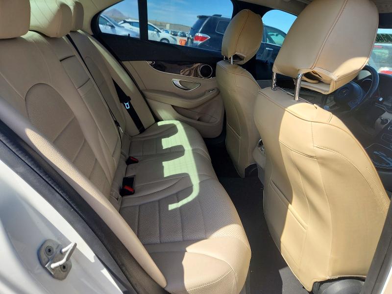 67914666 :رقم المزاد ، 55SWF4JBXFU052759 vin ، 2015 Mercedes-benz C مزاد بيع