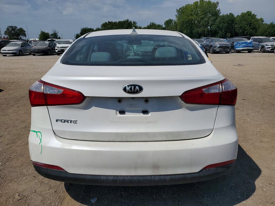 66395246 :رقم المزاد ، KNAFX4A65G5504487 vin ، 2016 Kia Forte مزاد بيع