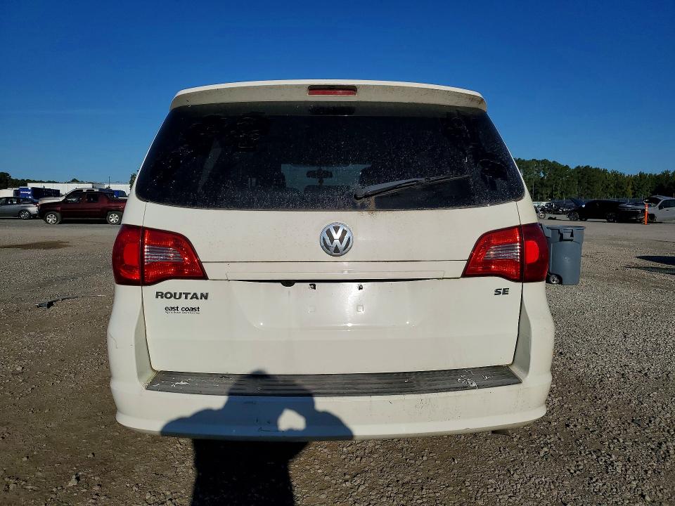 Продаж на аукціоні авто 2012 Volkswagen Routan, vin: 2C4RVABG0CR135983, номер лоту: 70482506