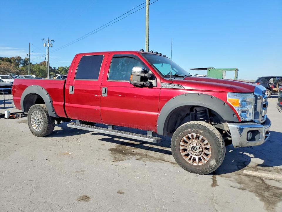 70586556 :رقم المزاد ، 1FT8W3B6XGEB66303 vin ، 2016 Ford F350 مزاد بيع
