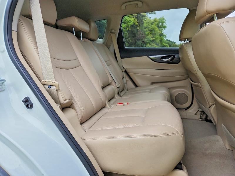 Продажа на аукционе авто 2015 Nissan Rogue, vin: 5N1AT2MV4FC841125, номер лота: 70813556