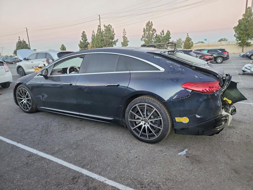 65832086 :رقم المزاد ، W1KCG2DB3NA003756 vin ، 2022 Mercedes-benz Eqs Sedan مزاد بيع