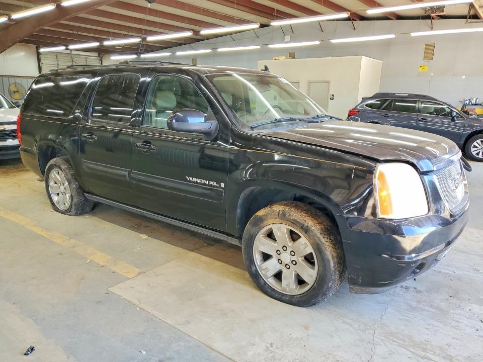 70909196 :رقم المزاد ، 1GKFK16347R347093 vin ، 2007 Gmc Yukon Xl مزاد بيع