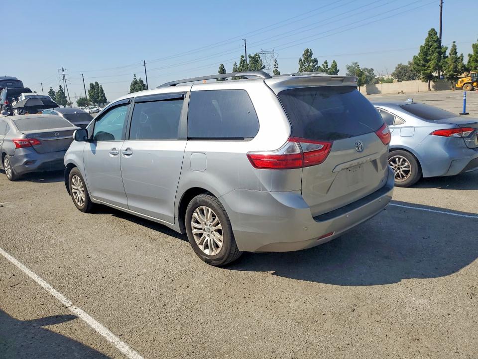 Aukcja sprzedaży 2015 Toyota Sienna, vin: 5TDYK3DCXFS543543, numer aukcji: 69804756