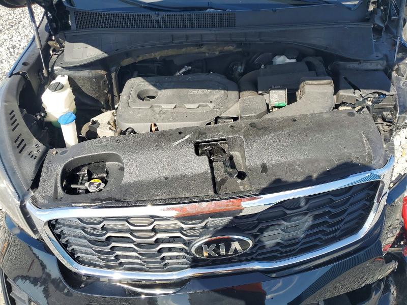 68670626 :رقم المزاد ، 5XYPG4A37KG577681 vin ، 2019 Kia Sorento مزاد بيع