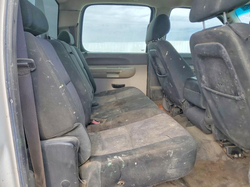 2013 Chevrolet Silverado მანქანა იყიდება აუქციონზე, vin: 1GB4KZCG1DF163482, აუქციონის ნომერი: 69645646