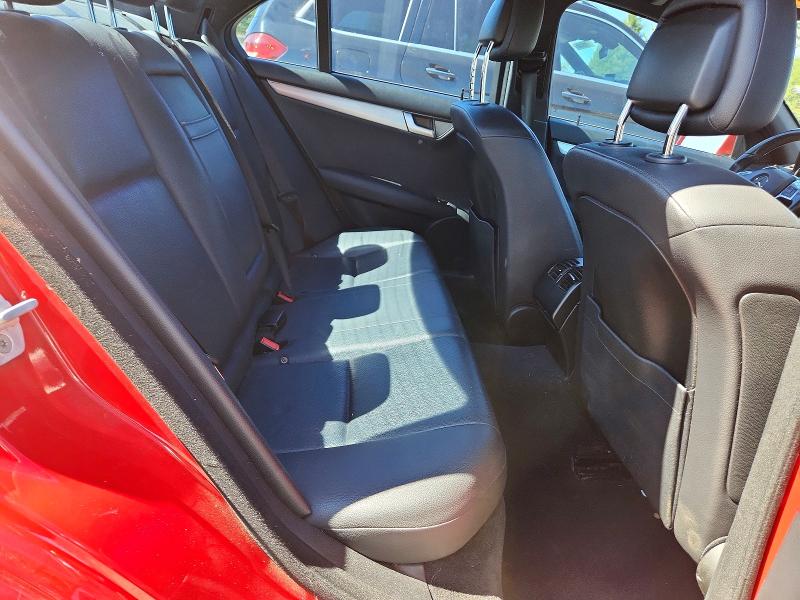 Продаж на аукціоні авто 2014 Mercedes-benz C, vin: WDDGF4HB9EA963027, номер лоту: 67217206