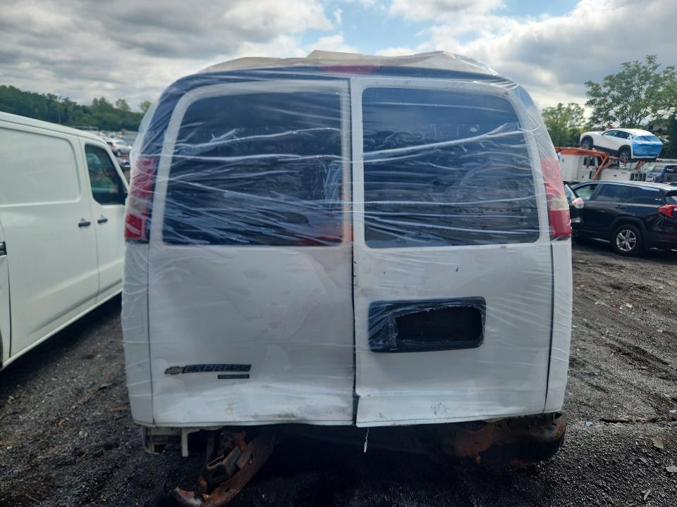 2014 Chevrolet Express G1500 მანქანა იყიდება აუქციონზე, vin: 1GCSGAFX4E1109268, აუქციონის ნომერი: 69643466