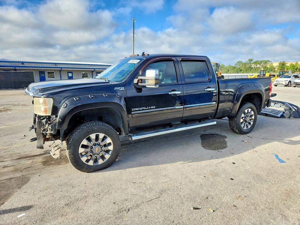 2013 Gmc Sierra მანქანა იყიდება აუქციონზე, vin: 1GT125E87DF228042, აუქციონის ნომერი: 69996316