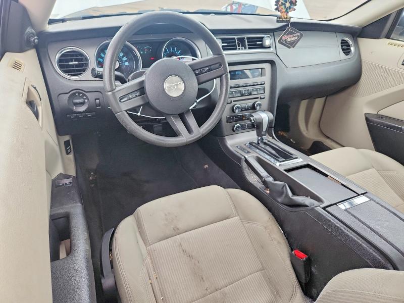 70675886 :رقم المزاد ، 1ZVBP8AMXB5105670 vin ، 2011 Ford Mustang مزاد بيع