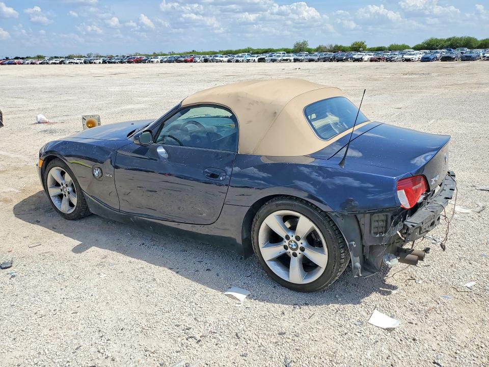 67471766 :رقم المزاد ، 4USBU335X7LW60605 vin ، 2007 Bmw Z4 مزاد بيع