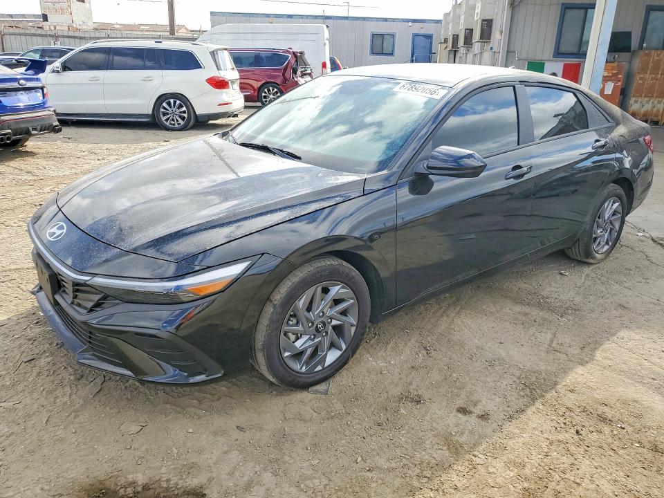 2026 Hyundai Elantra Hybrid მანქანა იყიდება აუქციონზე, vin: KMHLM4DJXTU187848, აუქციონის ნომერი: 67892056