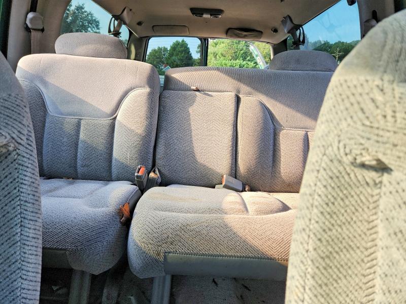 1999 Gmc Suburban მანქანა იყიდება აუქციონზე, vin: 3GKEC16R6XG518925, აუქციონის ნომერი: 69871816